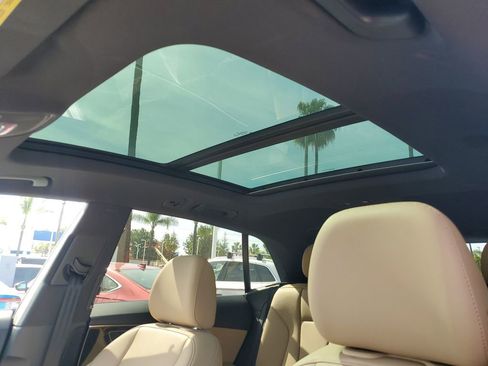 Used 2023 Audi Q8 Premium Plus w/ Premium Plus Package image 33