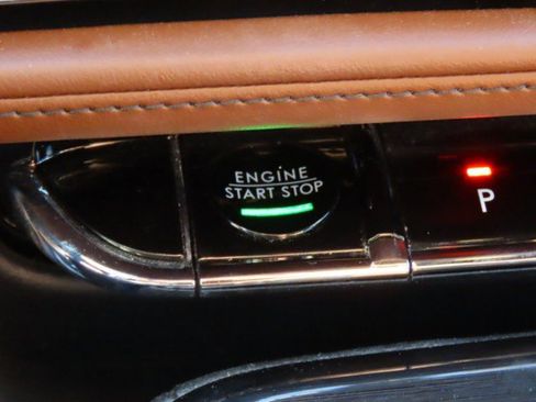 Certified 2023 Lincoln Nautilus Reserve w/ Luxury Package image 29