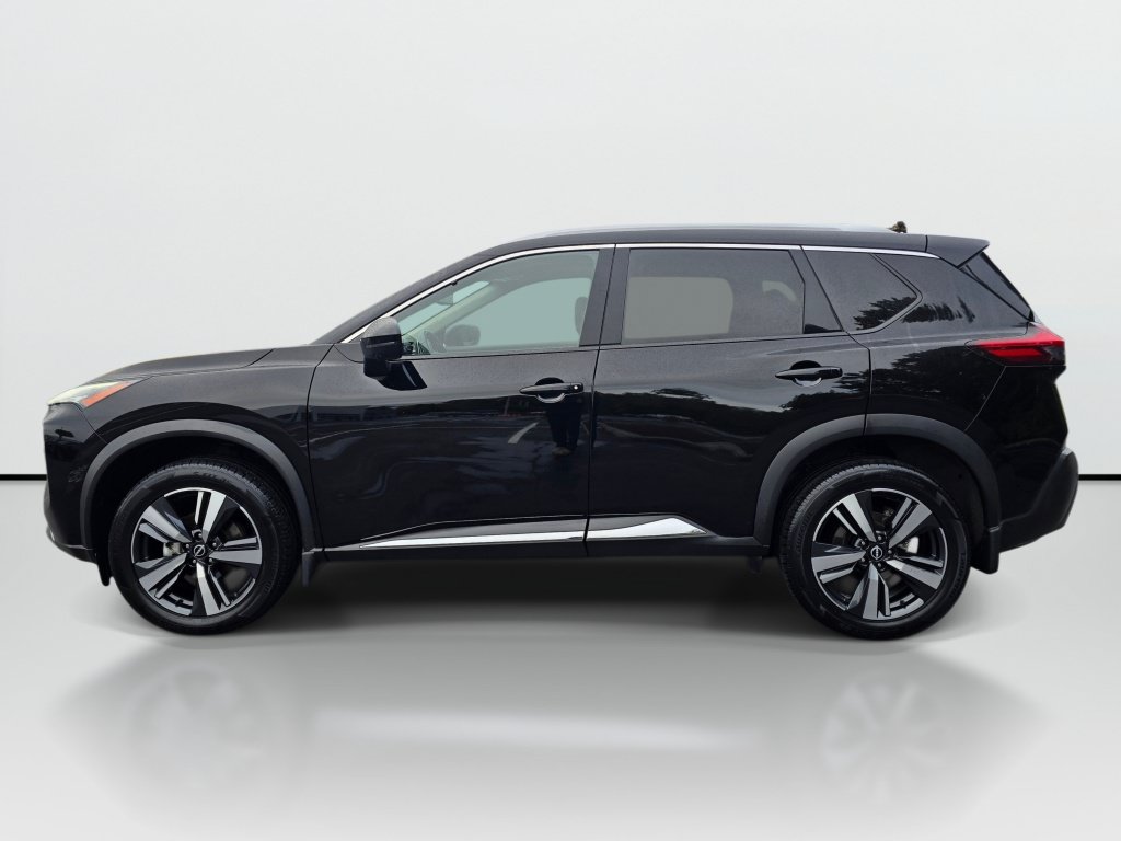 Used 2023 Nissan Rogue SL AWD/4WD image 3