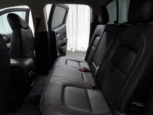 Used 2018 Chevrolet Colorado ZR2 image 12