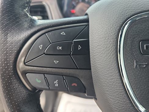 Used 2019 Dodge Challenger SXT w/ Blacktop Package RWD image 19