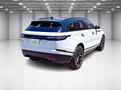 New 2026 Land Rover Range Rover Velar Dynamic SE image 5