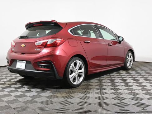 Used 2017 Chevrolet Cruze Premier FWD image 7
