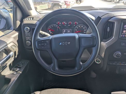 Used 2025 Chevrolet Silverado 1500 Custom Trail Boss image 19