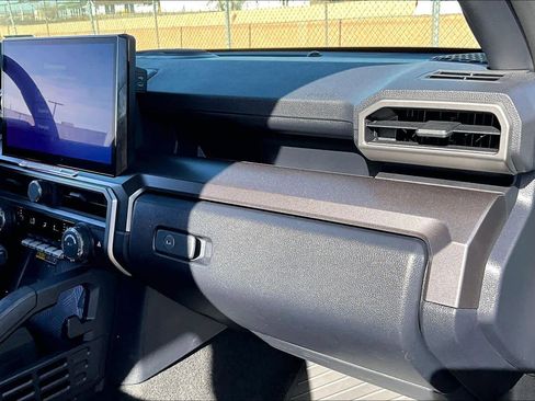 Certified 2025 Toyota 4Runner TRD Off-Road Premium image 15