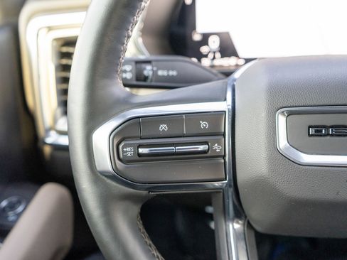 Used 2025 GMC Canyon Denali AWD/4WD image 25