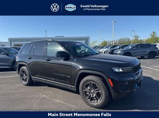 Used 2024 Jeep Grand Cherokee Trailhawk w/ Luxury Tech Group III AWD/4WD video 1