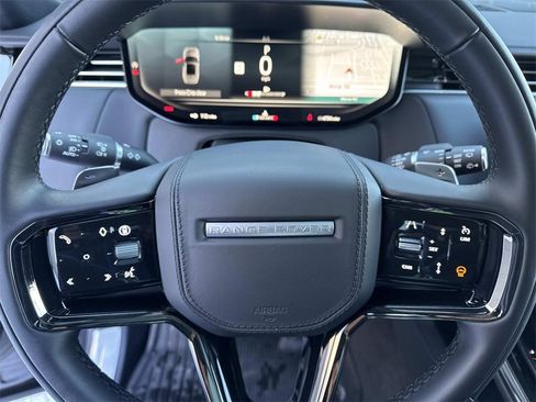 Used 2025 Land Rover Range Rover Sport Dynamic SE image 25
