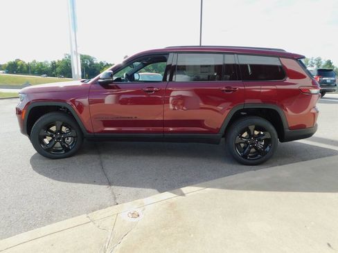 New 2025 Jeep Grand Cherokee L Limited w/ Luxury Tech Group II image 6