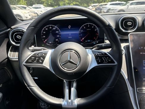 Used 2022 Mercedes-Benz C 300 Sedan image 11