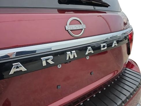Used 2022 Nissan Armada Platinum w/ Captain's Chairs Package AWD/4WD image 9