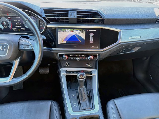 Used 2024 Audi Q3 2.0T Premium AWD/4WD image 18