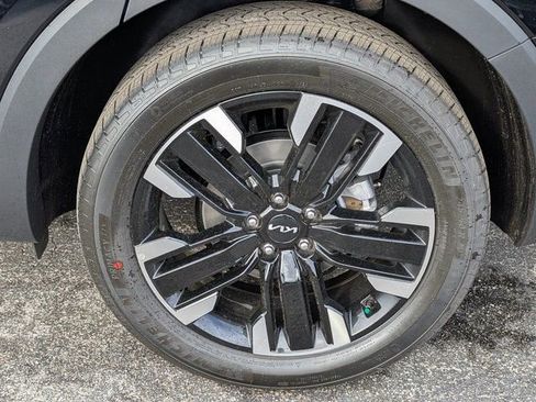 New 2025 Kia Telluride SX Prestige AWD/4WD image 9