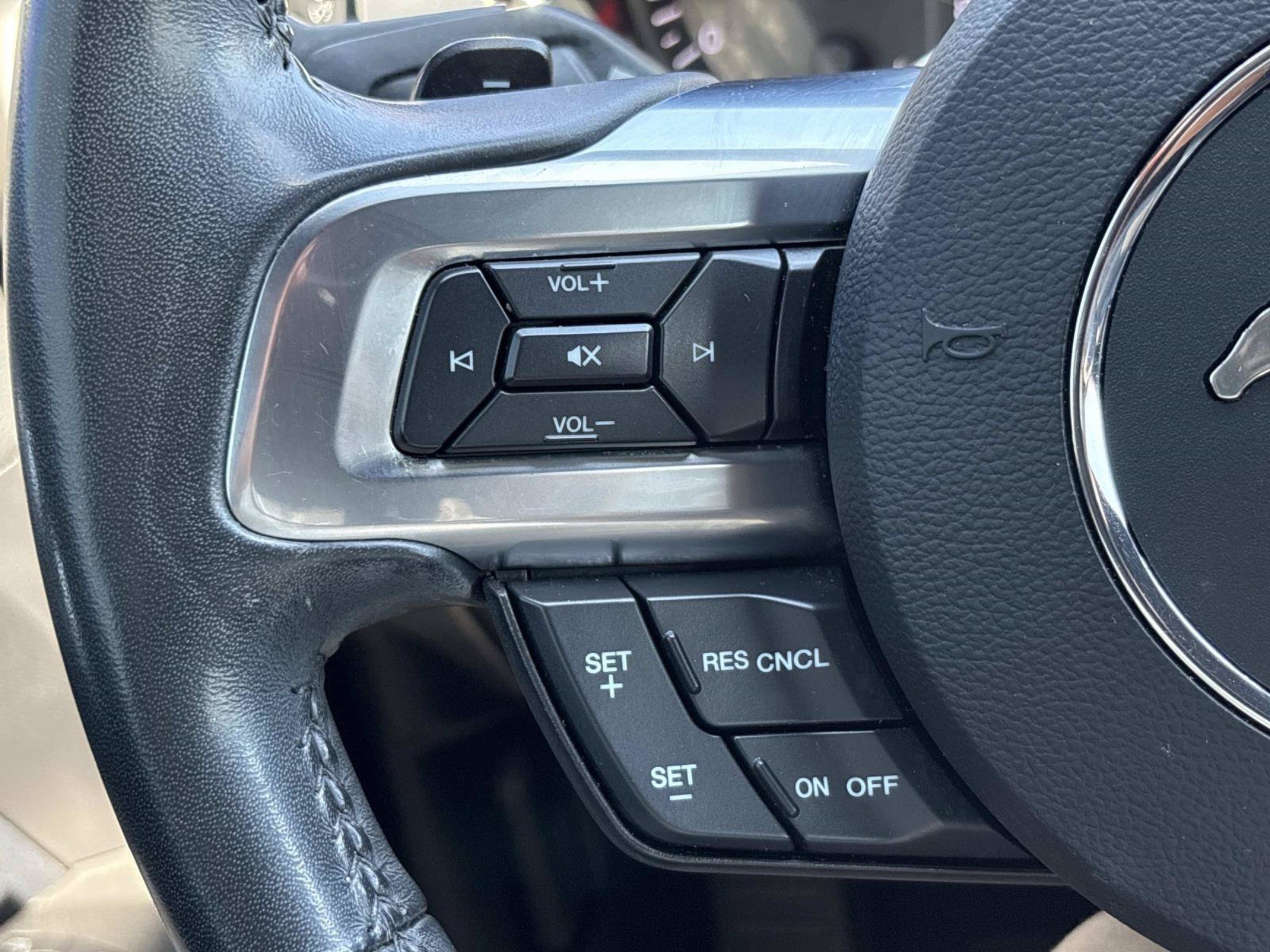Used 2020 Ford Mustang Premium w/ Black Accent Package RWD image 17