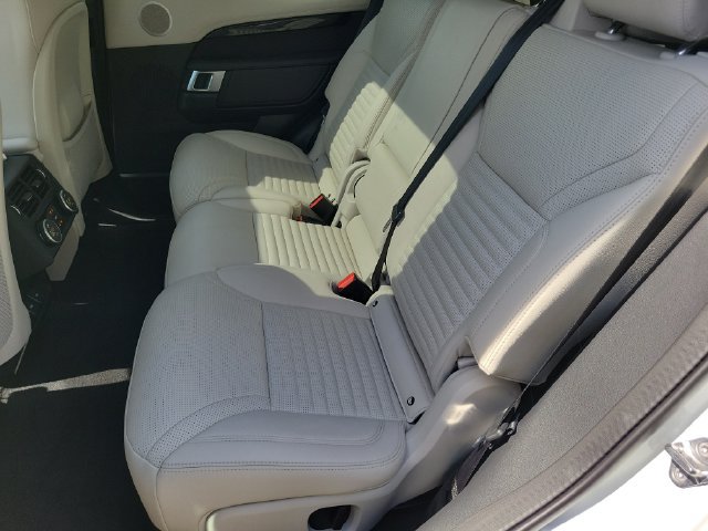Used 2024 Land Rover Discovery S AWD/4WD image 13