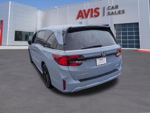Used 2025 Honda Odyssey Sport-L image 9