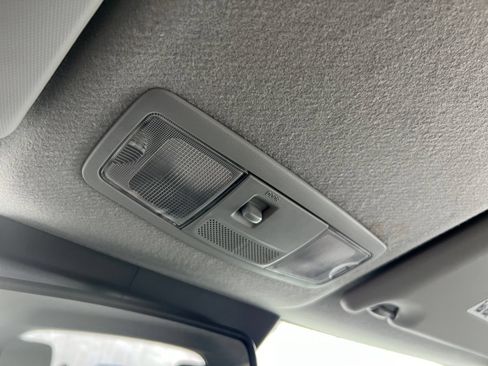 Used 2021 Mitsubishi Outlander Sport LE FWD image 21