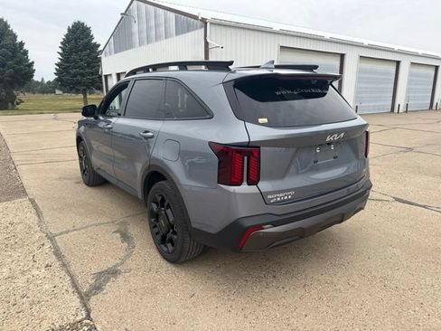 Used 2024 Kia Sorento SX Prestige AWD/4WD image 10