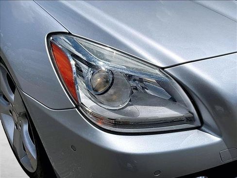 Used 2012 Mercedes-Benz SLK 350 image 27