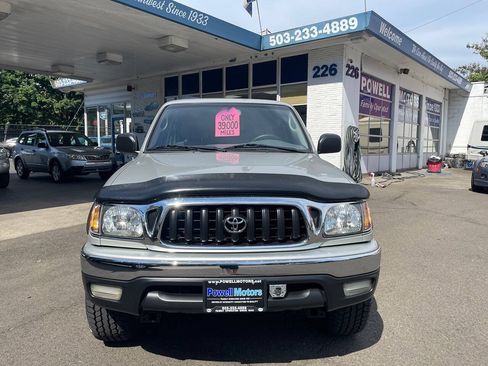 Used 2002 Toyota Tacoma PreRunner RWD image 2