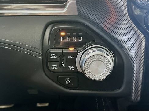 Used 2022 RAM 1500 Limited AWD/4WD image 16