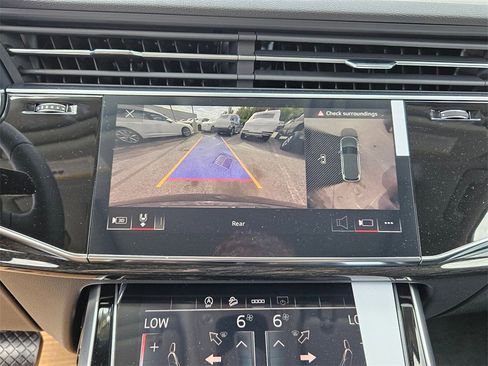 New 2025 Audi Q7 3.0T Premium Plus image 16