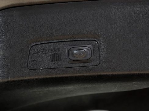 Used 2019 Lincoln MKC Premiere FWD image 58