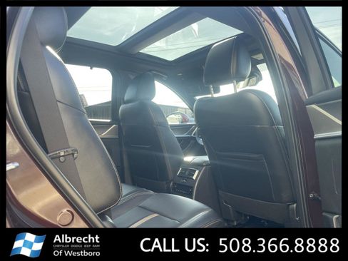 Used 2025 MAZDA CX-90 3.3 Turbo S w/ Premium Package image 18