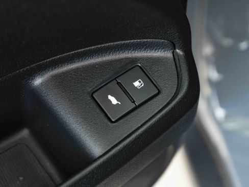 Used 2025 Honda Passport Black Edition image 38