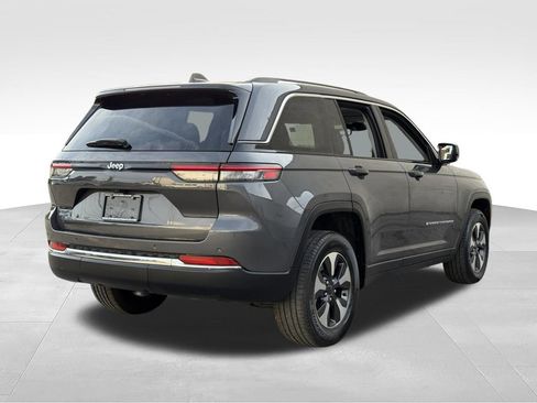 Used 2024 Jeep Grand Cherokee Limited 4xe AWD/4WD image 8