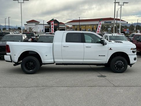 New 2026 RAM 3500 Laramie image 9