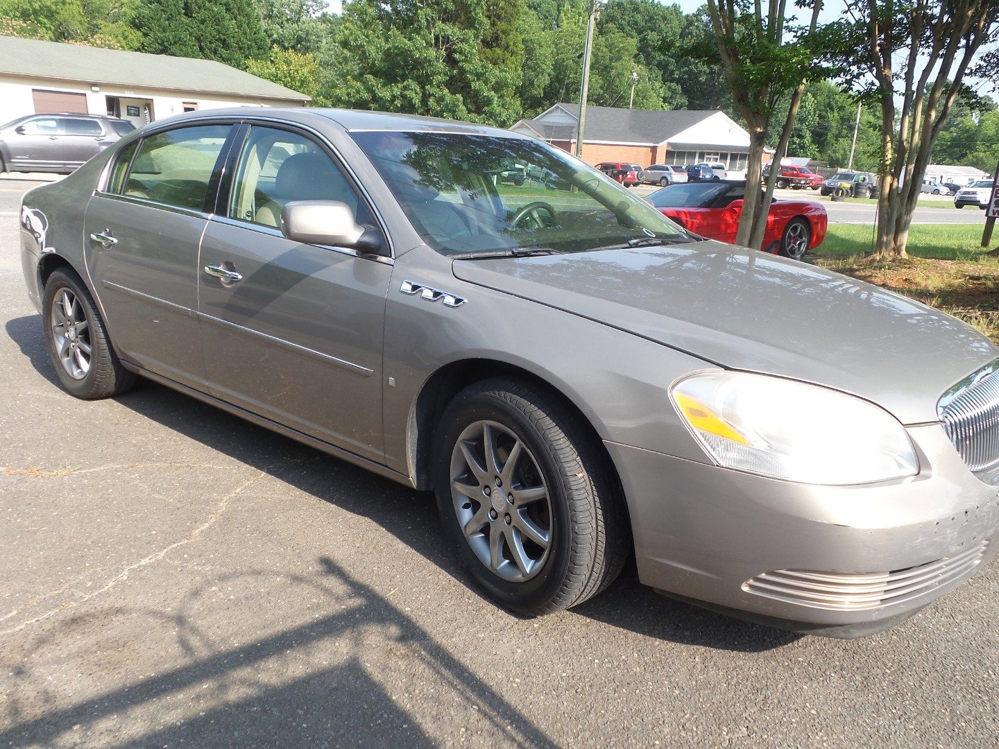 Used 2007 Buick Lucerne CXL w/ Luxury Package FWD image 1