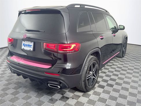 Used 2022 Mercedes-Benz GLB 250 4MATIC image 6