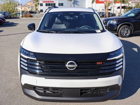 New 2026 Nissan Kicks SR image 9