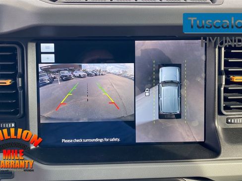 Used 2023 Ford Bronco Badlands image 21