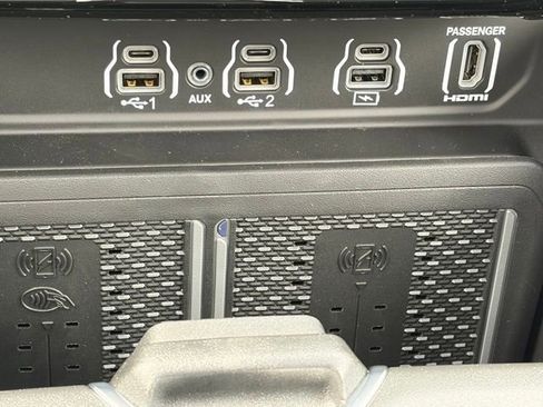 New 2026 RAM 1500 Laramie w/ Night Edition AWD/4WD image 22