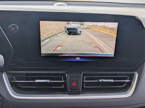 Used 2025 Chevrolet TrailBlazer LT image 13