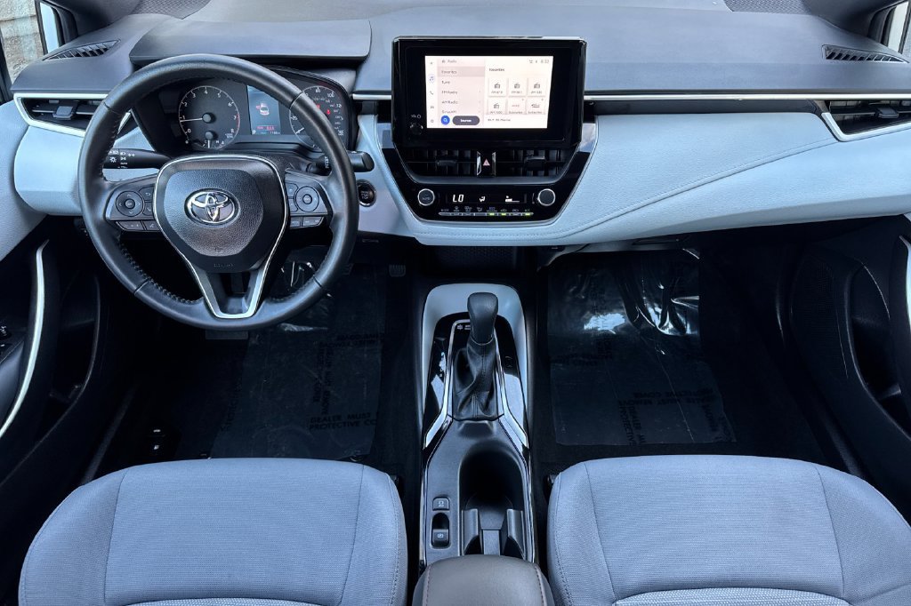 Certified 2025 Toyota Corolla SE w/ Convenience Package FWD image 12