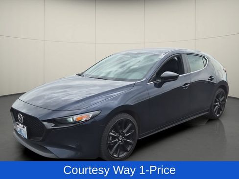 Used 2024 MAZDA MAZDA3 s FWD image 4