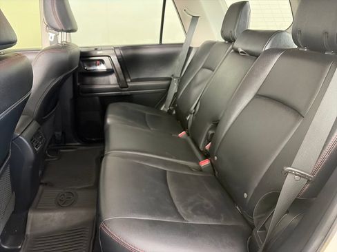 Used 2023 Toyota 4Runner TRD Off-Road Premium w/ Moonroof Package AWD/4WD image 13
