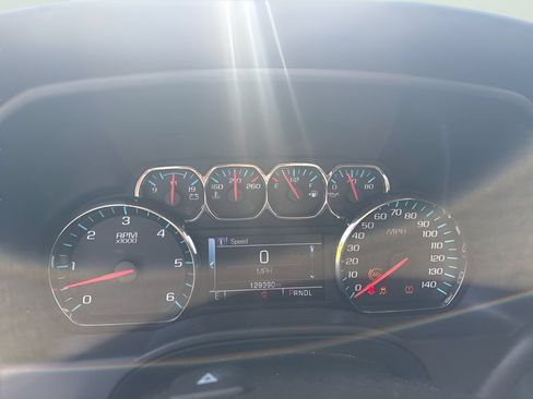 Used 2017 Chevrolet Silverado 1500 LT w/ All Star Edition RWD image 10