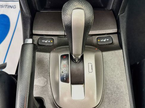 Used 2011 Honda Accord EX-L image 19