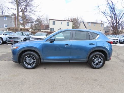 Used 2021 MAZDA CX-5 Touring w/ Touring Preferred SV Package image 3