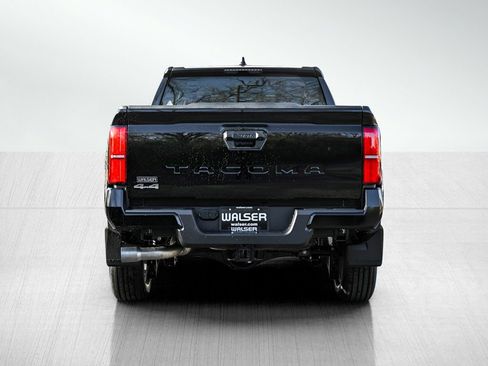 New 2025 Toyota Tacoma SR5 image 5