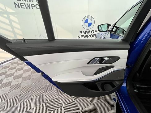 Certified 2023 BMW M3 Competition w/ M Carbon Exterior Package image 28