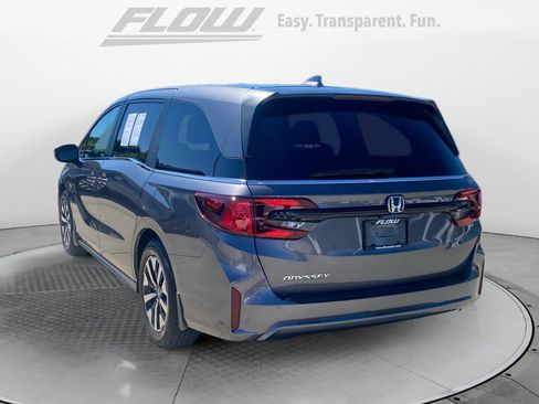 Certified 2026 Honda Odyssey EX-L image 6