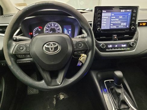 Used 2021 Toyota Corolla LE image 22