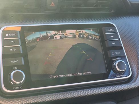 Used 2020 Nissan Kicks SV image 6