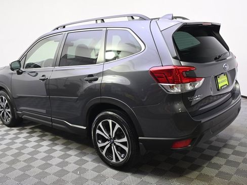 Used 2023 Subaru Forester Limited AWD/4WD image 3