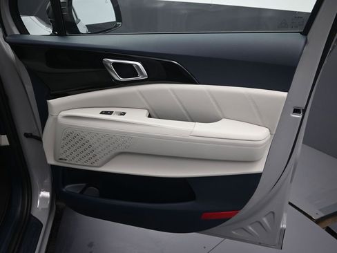 New 2026 Kia Carnival SX Prestige FWD image 40